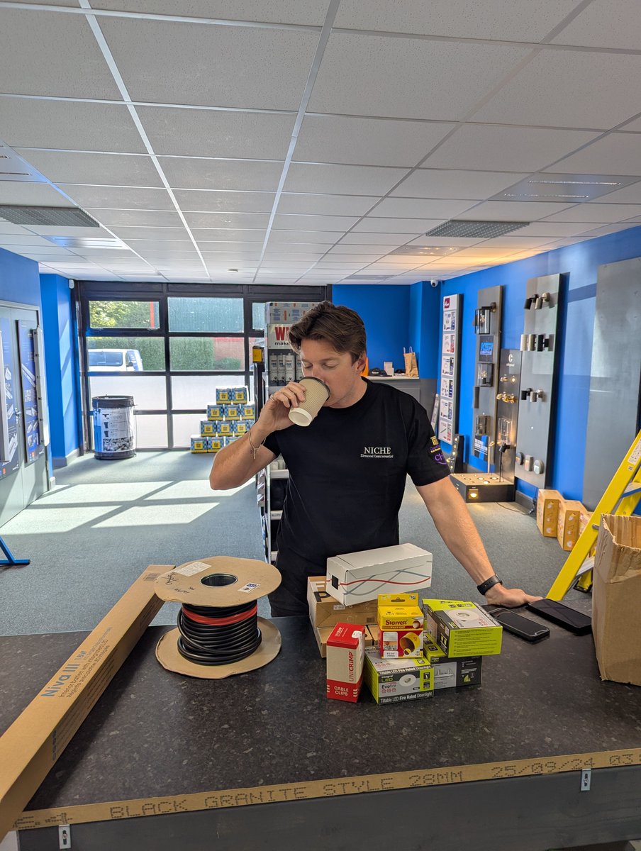 We’re serving up free tea, coffee, and crumpets every weekday morning from 6am! ☕

Swing by our Dartford branch, grab what you need, and enjoy a little something on us 🙌

#ElectricalLightingSupplies #ELS #Electrician #Dartford