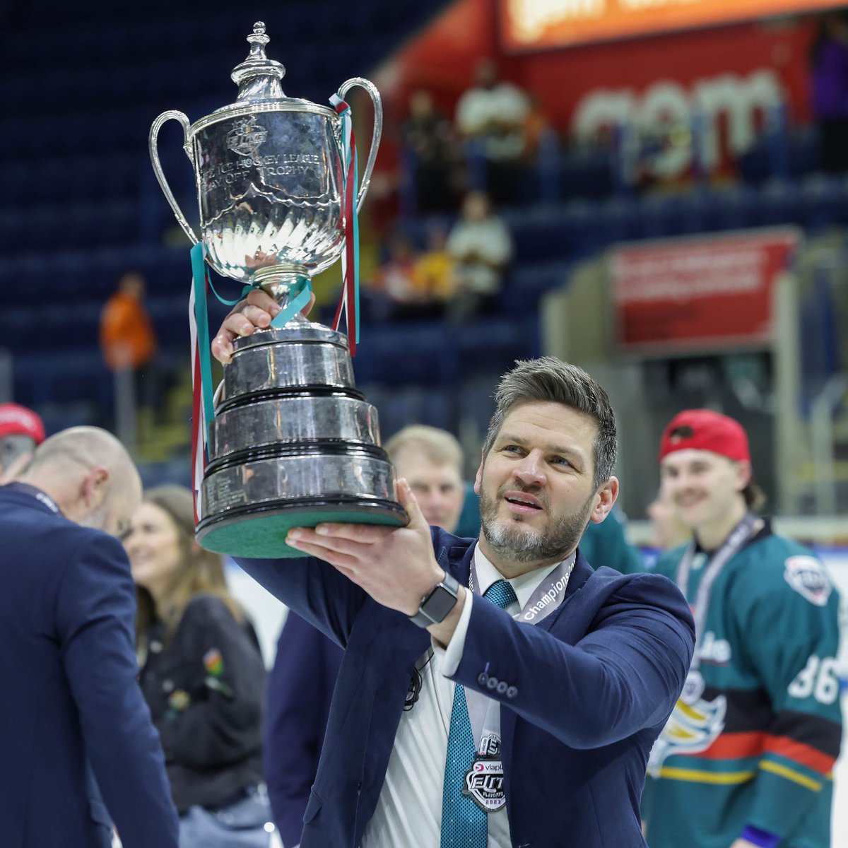 📰 𝐆𝐈𝐀𝐍𝐓 𝐍𝐄𝐖𝐒 📰

We are proud to announce the retirement of the #47 jersey in honour of long-time captain and current Head Coach, Adam Keefe 👏

The jersey retirement ceremony will take place ahead of Keefe’s much-anticipated testimonial at <a href="/SSEBelfastArena/">The SSE Arena, Belfast</a> on Sunday 8