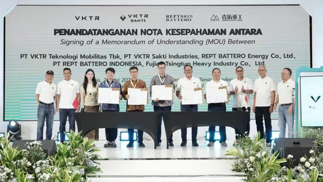 REPT BATTERO to deliver CV-dedicated power batteries to Indonesia's Bakrie &amp; Brothers. autonews.gasgoo.com/new_energy/700… #battery