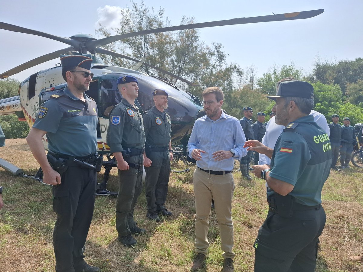 Comienza el Plan Rocío Seguro 2025, el mayor operativo de seguridad en Sevilla

👮‍♀️1.235 agentes de Guardia Civil

👮‍♂️259 agentes de Policía Nacional

🚔97 efectivos de DGT

📅 El plan estará activo hasta el 12 de junio