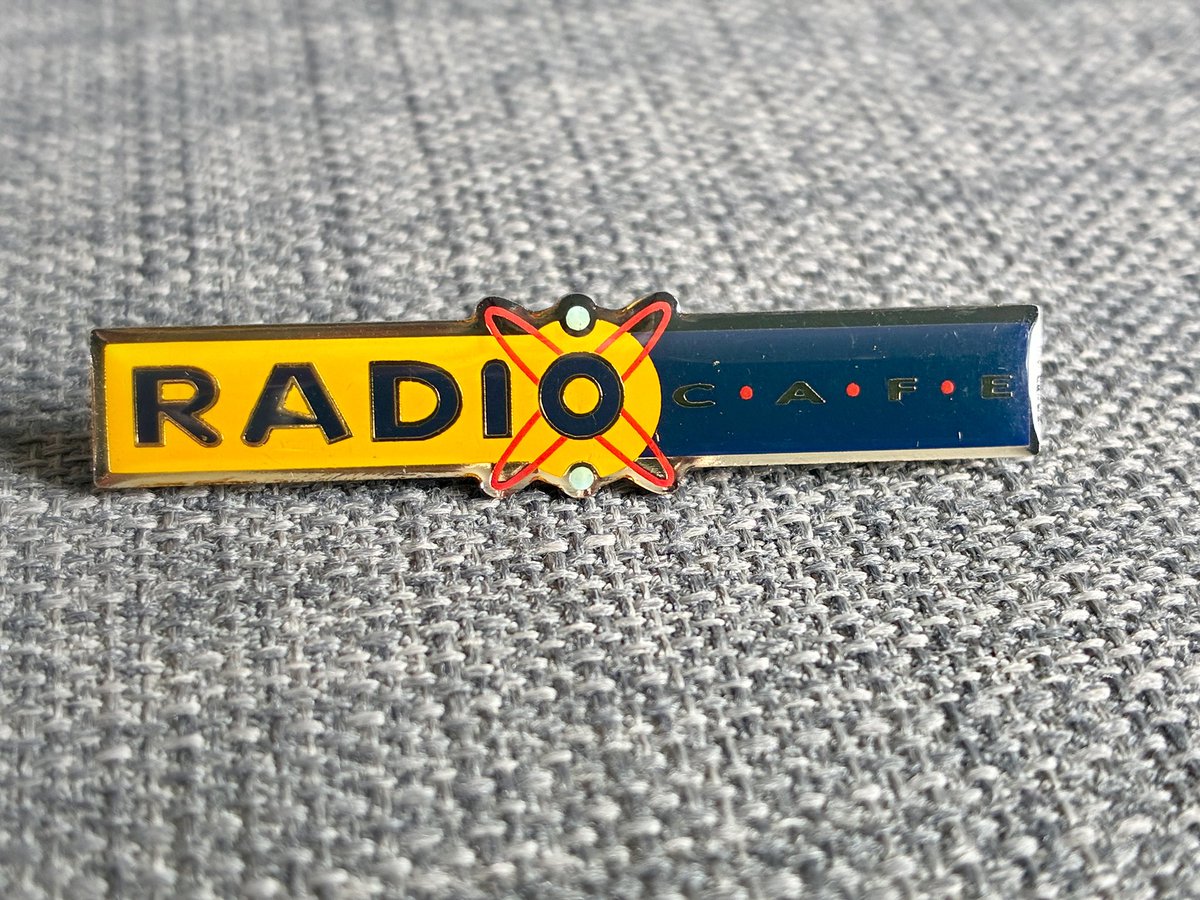 Another new addition to the badge collection! This one from Capital’s short-lived attempt at extending the Capital Cafe brand outside of London.

We only recall Birmingham and Southampton, and only for a couple of years, unless anyone knows different/can correct… #fadiomerch