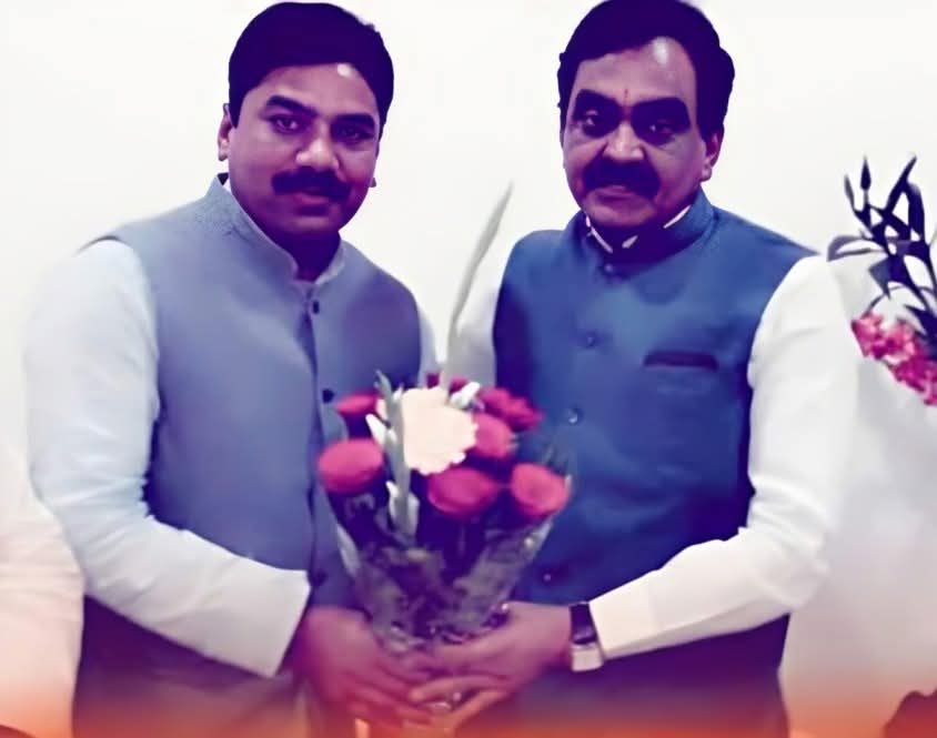 KP Tripathi (@kptripathibjp) on Twitter photo वरिष्ठ भाजपा नेता एवं मध्यप्रदेश शासन के लोकनिर्माण मंत्री श्री <a href="/MPRakeshSingh/">Rakesh Singh</a> जी को जन्मदिन की हार्दिक बधाई एवं शुभकामनाएं।
ईश्वर से प्रार्थना है कि आप सदैव स्वस्थ, सशक्त एवं दीर्घायु रहें।
बाबा महाकाल की कृपा आप पर सदैव बनी रहे।
#भाजपा #रीवा #सेमरिया_विधानसभा #kptripathibjp वरिष्ठ भाजपा नेता एवं मध्यप्रदेश शासन के लोकनिर्माण मंत्री श्री <a href="/MPRakeshSingh/">Rakesh Singh</a> जी को जन्मदिन की हार्दिक बधाई एवं शुभकामनाएं।
ईश्वर से प्रार्थना है कि आप सदैव स्वस्थ, सशक्त एवं दीर्घायु रहें।
बाबा महाकाल की कृपा आप पर सदैव बनी रहे।
#भाजपा #रीवा #सेमरिया_विधानसभा #kptripathibjp