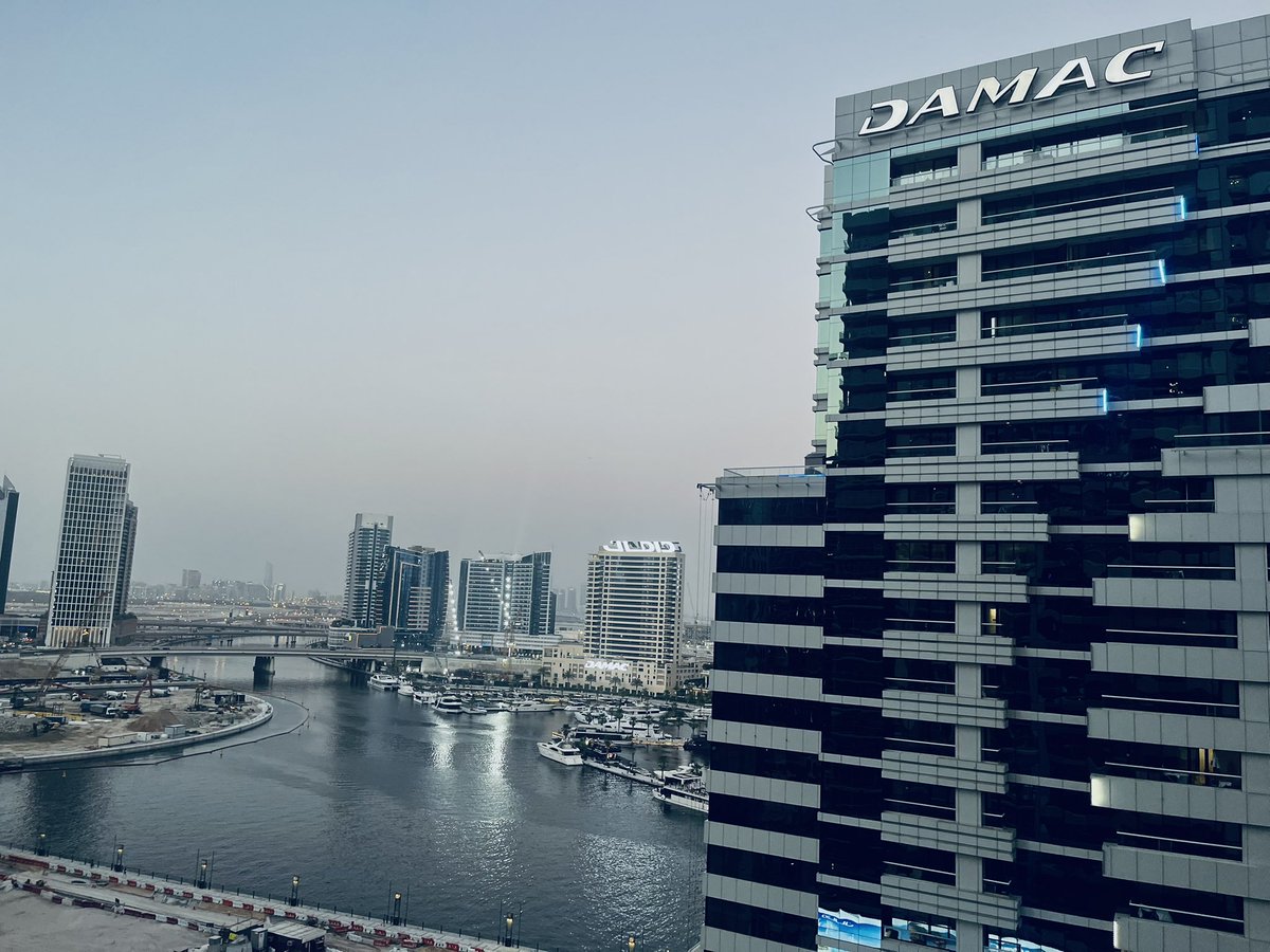 Hello Dubai
