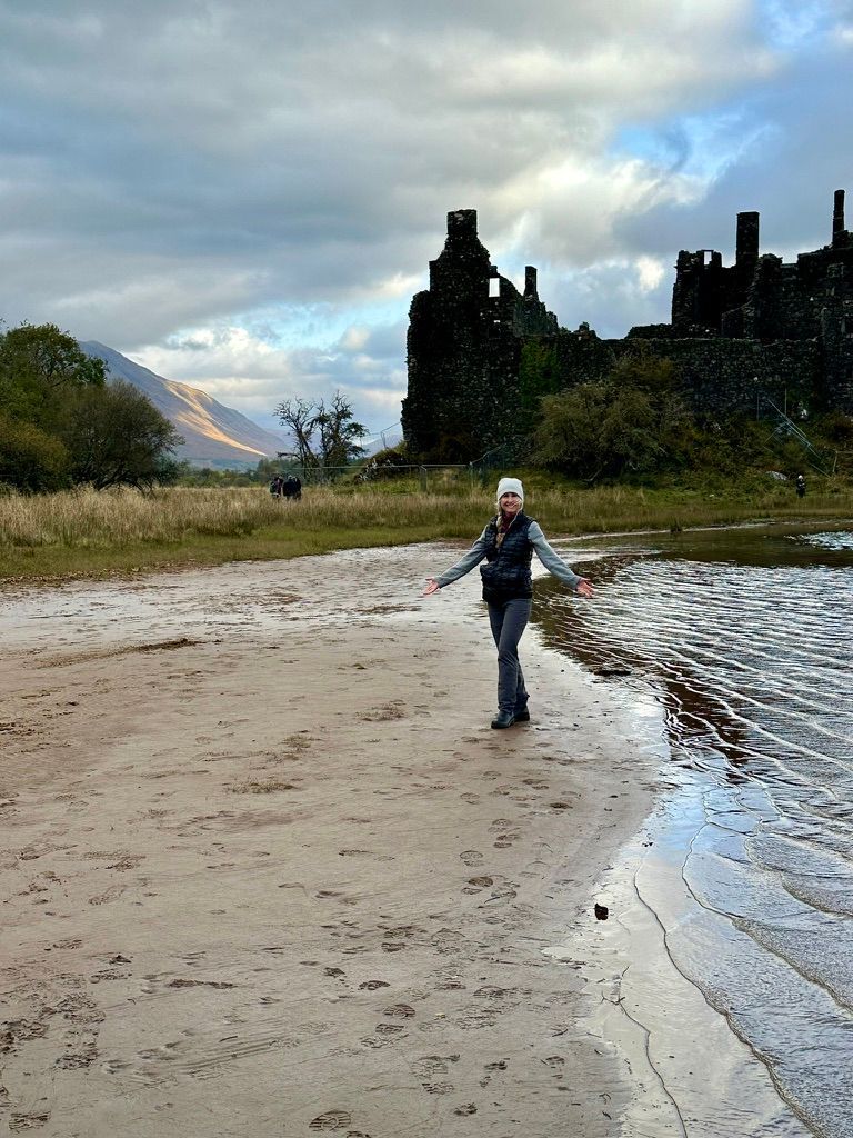 Paint Scotland: A Plein Air Retreat in the Highlands with Lori McNee lorimcnee.com/events/paint-s…
