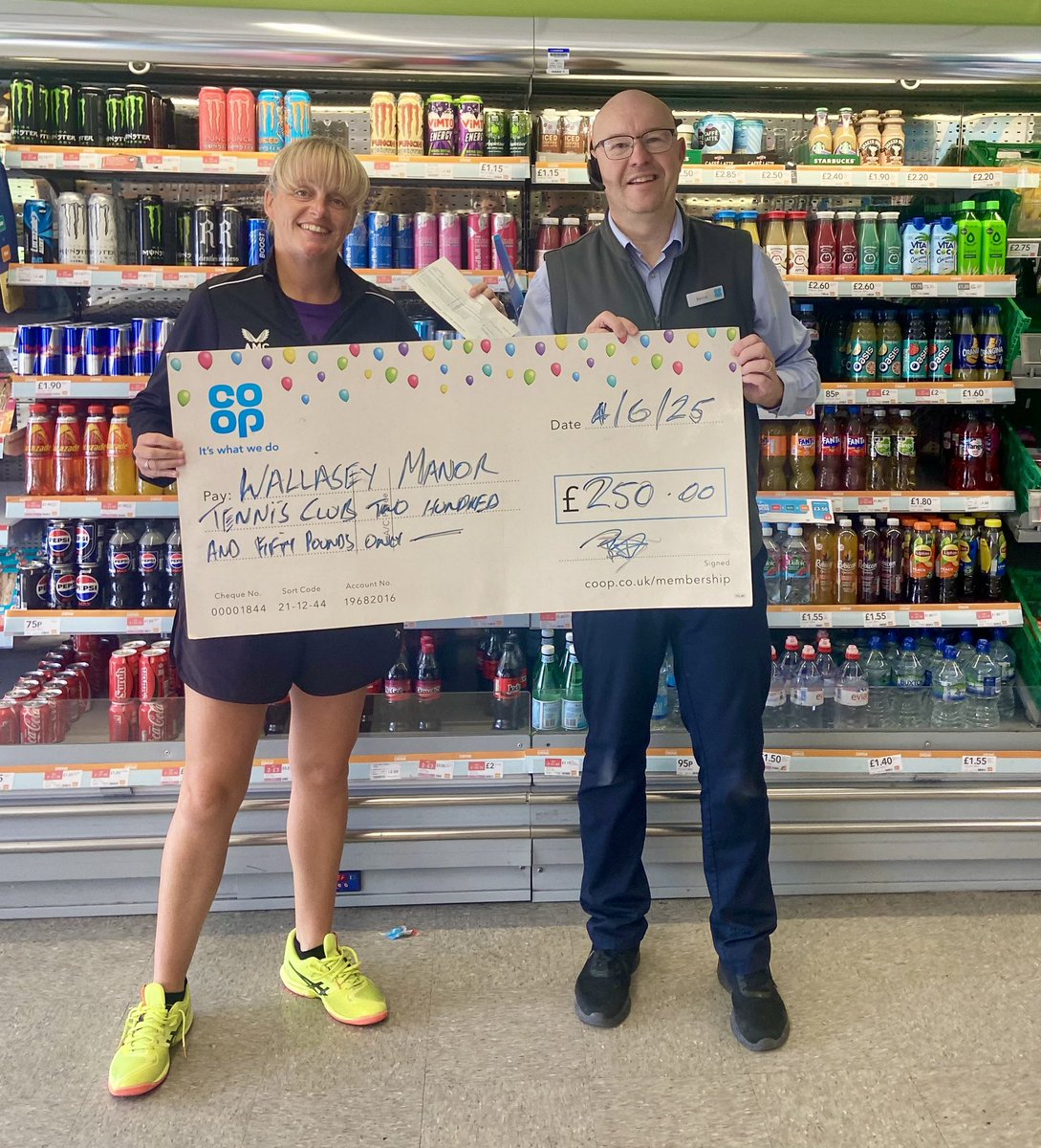 Community donation of £250 for Wallasey Manor Tennis Club,providing new equipment for their Junior players.
<a href="/jeanie_hughes/">Jean McCormick</a> 
<a href="/coopuk/">Co-op</a>