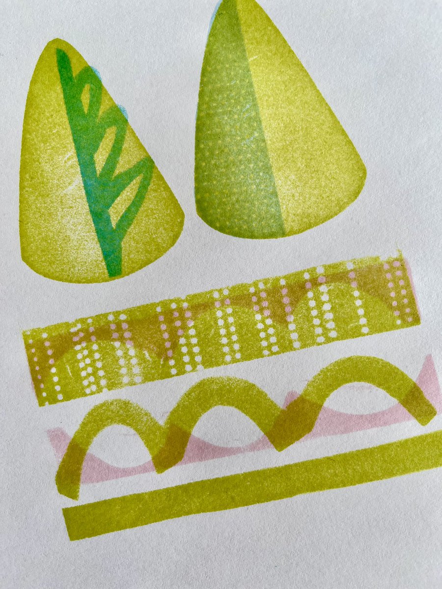 LizWellbyArt (@lizwellbyart) on Twitter photo Had a lovely afternoon printing with foam, alongside a couple of creative pals. <a href="/PDArtisans/">PeakDistrictArtisans</a> #printmaking #gardens #colour #shape #pattern #inspiredbygardens Had a lovely afternoon printing with foam, alongside a couple of creative pals. <a href="/PDArtisans/">PeakDistrictArtisans</a> #printmaking #gardens #colour #shape #pattern #inspiredbygardens