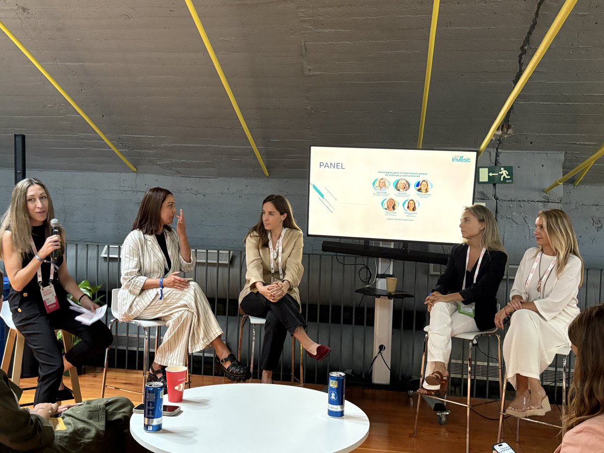 Wayra (@wayra) on Twitter photo 🎯En directo <a href="/south_summit/">South Summit</a>
‘Estrategias para el crecimiento global de startups y coinversiones’
🗣️Belén Pérez Santolaria (<a href="/Telefonica/">Telefónica</a> Ventures), Giogia Cerbelli (<a href="/GPBullhound/">GP Bullhound</a>), Marta Cruz, (<a href="/NXTPvc/">NXTP Ventures</a>) <a href="/PatriciaPastorG/">Patricia Pastor</a> (#NextTierVentures) y Rafaela Andrade (<a href="/mundiventures/">Mundi Ventures</a>) 🎯En directo <a href="/south_summit/">South Summit</a>
‘Estrategias para el crecimiento global de startups y coinversiones’
🗣️Belén Pérez Santolaria (<a href="/Telefonica/">Telefónica</a> Ventures), Giogia Cerbelli (<a href="/GPBullhound/">GP Bullhound</a>), Marta Cruz, (<a href="/NXTPvc/">NXTP Ventures</a>) <a href="/PatriciaPastorG/">Patricia Pastor</a> (#NextTierVentures) y Rafaela Andrade (<a href="/mundiventures/">Mundi Ventures</a>)