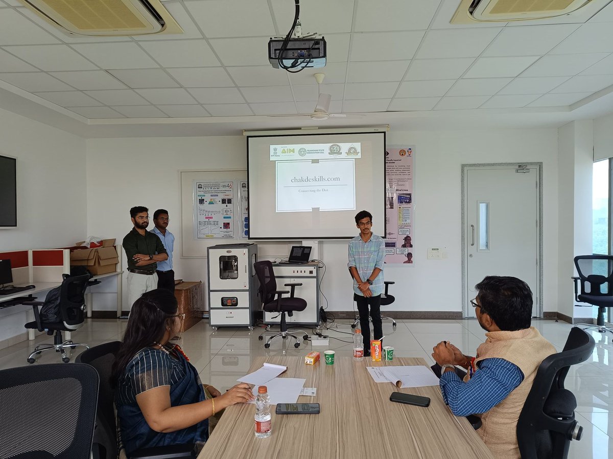 CbitAcic's tweet photo. We’re thrilled that Thinkathon 2025 by ACIC CBIT empowered 25 teams to pitch transformative #ideas and working #prototypes for real-world impact, aligning grassroots #innovation with SDGs.

@meitystartuphub
@teamTGIC
@NITIAayog
@AIMtoInnovate
@startupindia
@CBIThyd https://t.co/MP3TP3EekS