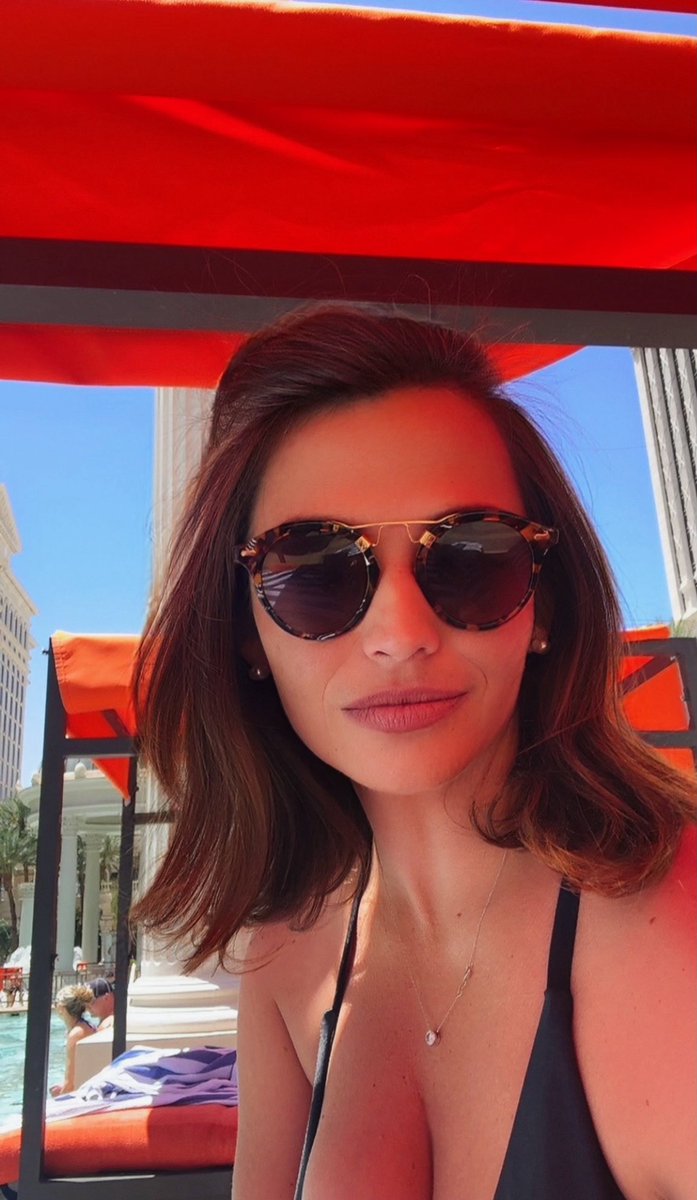 Here’s a picture of me— sorry I won’t rent my womb out to Elon, get on my knees, or kiss some frauds ass for exposure on here. 

Why is there silence around Governor Abbott’s policies that could eliminate 53,000 jobs in Texas and wipe out a billion-dollar industry in the state?