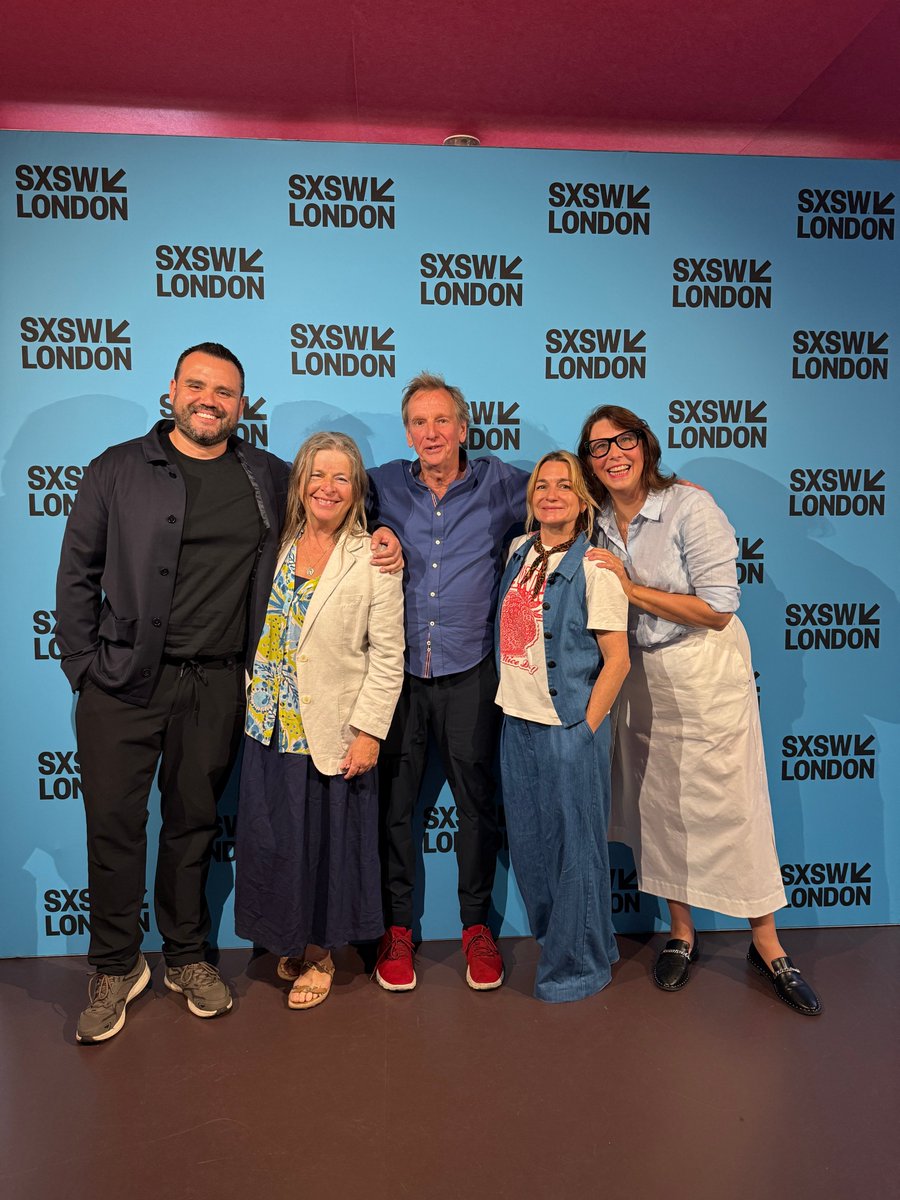 canalesjohnson's tweet image. Had a blast yesterday in our @sxsw "Creativity & Consciousness" panel @sxswlndn, with Deirdre Parsons (@LynchFoundation, @davidlynchuk), Susie Pearl (@susie_pearl ), Nigel Barlow (@Nigelmaybarlow), and Lucie Cave (@luciecave).