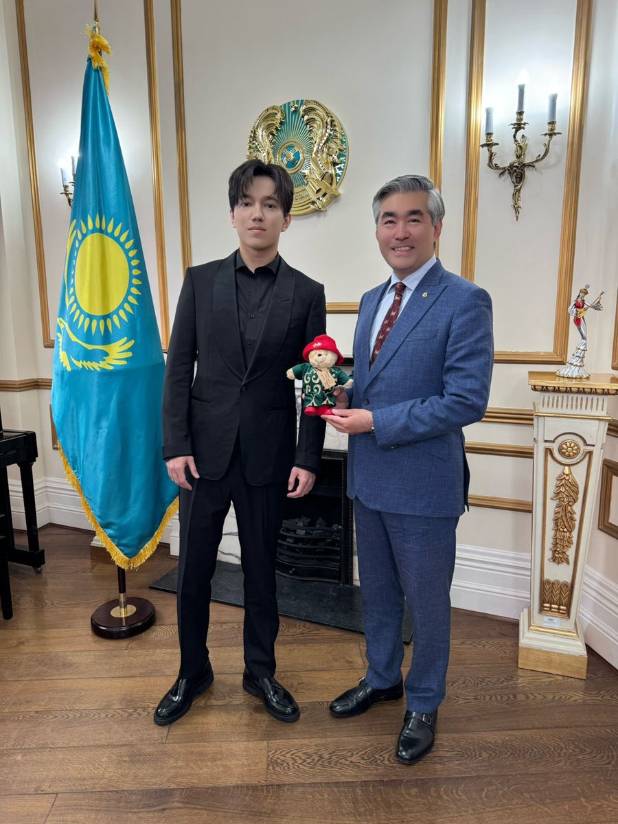 Kazakh Embassy 🇰🇿 to UK 🇬🇧 tweet media