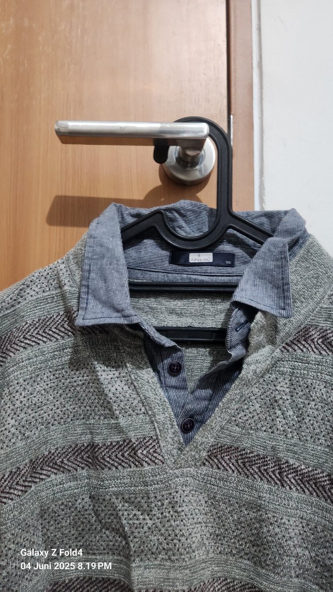 SunlioStore's tweet photo. Bagus ga si? Keren sih menurut ku.. bahan nya tebel 
ALL SIZE https://t.co/JE3KBu5hA8