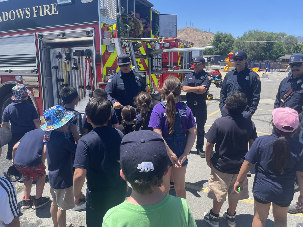 Truckee Meadows Fire & Rescue (@tmfpd) on Twitter photo ๐We enjoyed celebrating field day and end of school with the #FutureFirefighters at Sun Valley Elementary. Have a fun and safe summer! ๐
With Engine 45 (Sun Valley) <a href="/WashoeSchools/">Washoe Schools</a> ๐We enjoyed celebrating field day and end of school with the #FutureFirefighters at Sun Valley Elementary. Have a fun and safe summer! ๐
With Engine 45 (Sun Valley) <a href="/WashoeSchools/">Washoe Schools</a>
