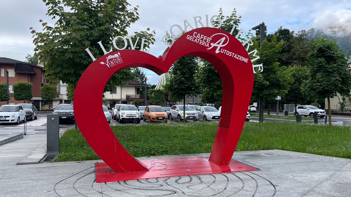 Ross Mackenzie tweet media