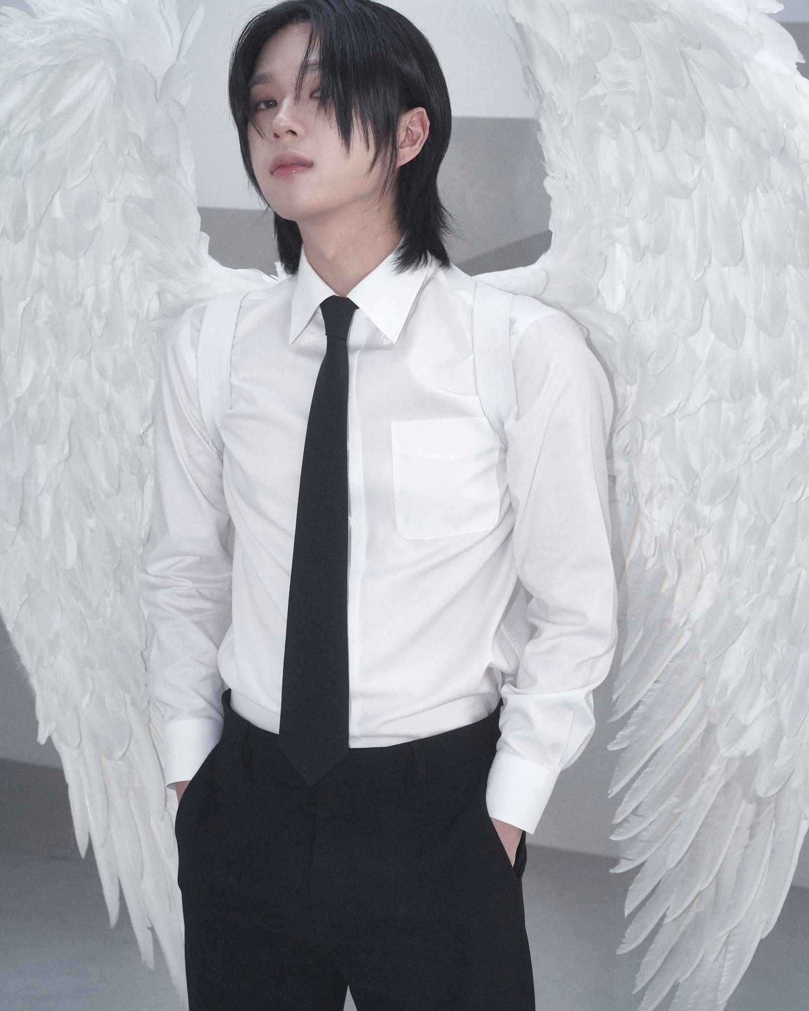 Gsm6B_3asAAL5Py?format=jpg&name=large