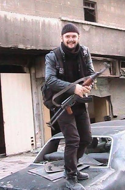 Aesthetic1War's tweet photo. Mehmet Fetihler Sultan'ı dizisinde Çepni Beyi olarak Selami Bey ithaf edilmiş.

Türkmen Dağındaki, Halep'teki Türkmen gardaşları için şehit olan Giresun Ülkü Ocakları başkanı Selami Aynur Abiyi unutmayan Fetihler Sultanı senaristlerinden Allah razı olsun. İzlerken gözlerim doldu. https://t.co/etB8AYieyt