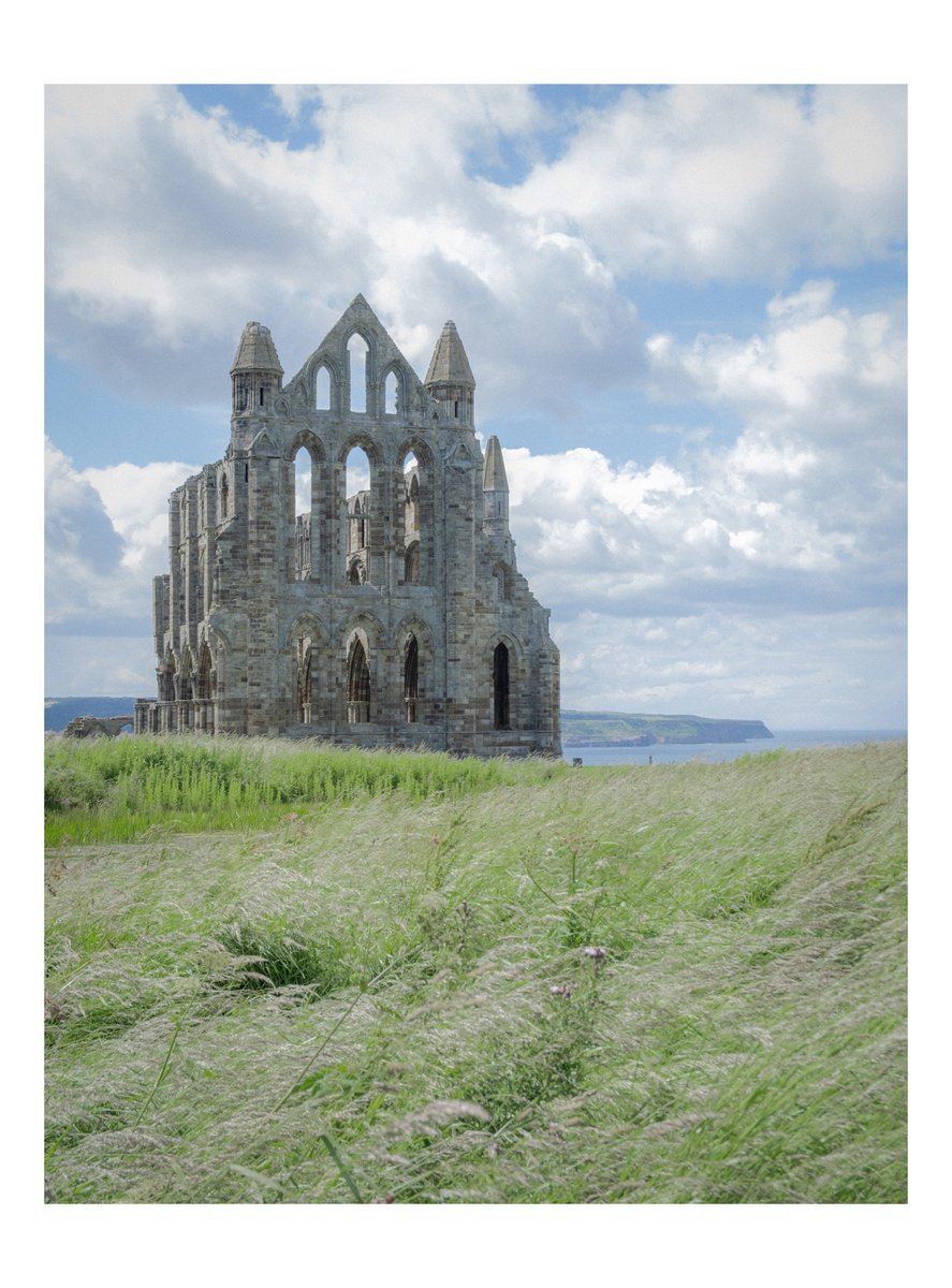 WHITBY
⁣
LOCATION: Whitby, Yorkshire, England, UK⁣
CAMERA: ⁣@fujifilmuk X-T3
LENS: XC16-50mm⁣
FILTERS: <a href="/urth/">urth</a> CPL &amp; ND1000 (10 stop)
.
#Whitby #Yorkshire
