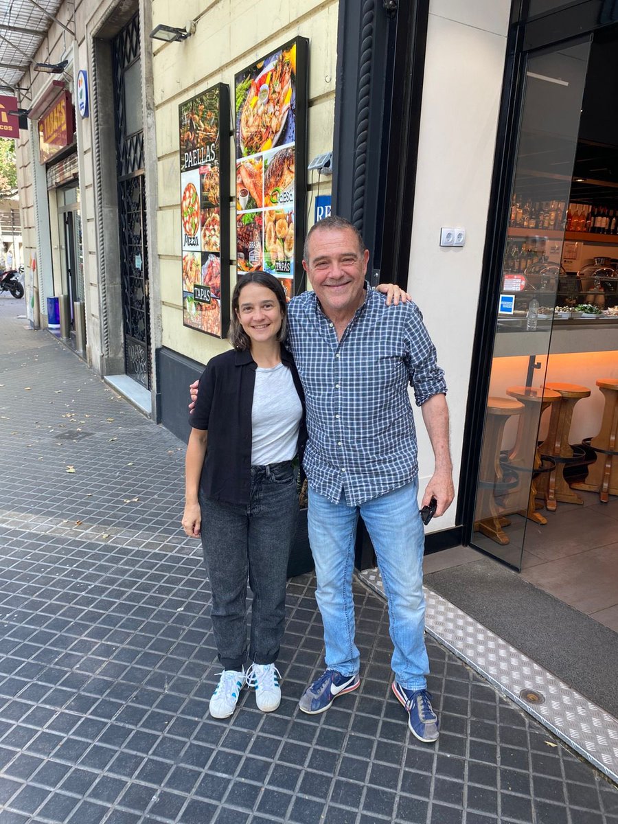 La felicidad es poder tomarte un cafecito con <a href="/xuscarrillo/">jesús carrillo</a> 
No lo puedo creer 😀🥹 Gracias Xus!!