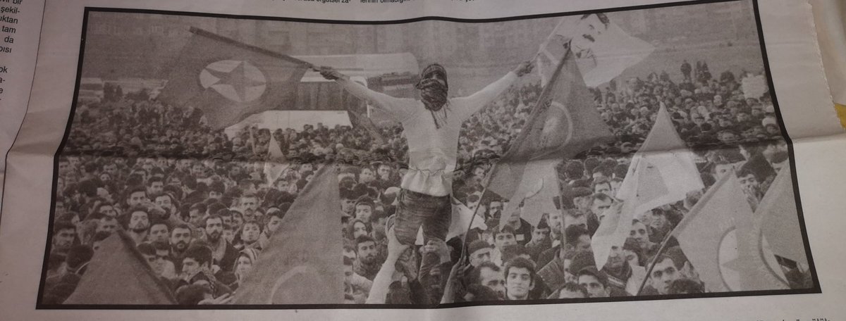 Après 44 ans, le journal Serxwebûn tire sa révérence avec son 521e numéro.J’ai longtemps été lectrice, parfois même relais pour le faire parvenir à d’autres. Quelles que soient les opinions, c’est une page importante de l’histoire kurde et de l’expression politique qui se tourne.