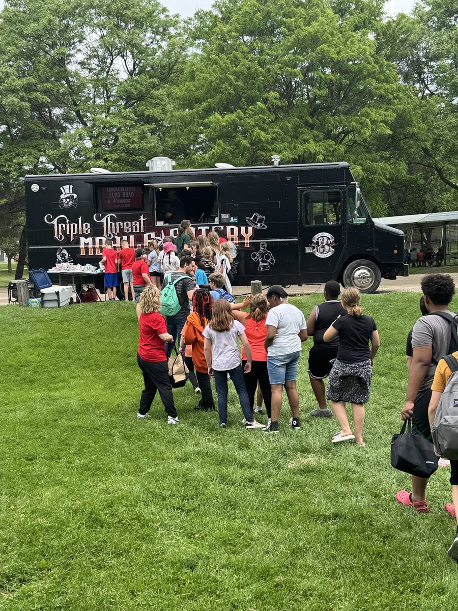 ⁦<a href="/ElmsRoad/">Elms Road Elementary</a>⁩ 4th grade visit Elms Road Park today. Thank you Triple Threat! ⁦<a href="/swartz_creek/">Swartz Creek Schools</a>⁩ ⁦<a href="/RodneyHetherton/">Rodney Hetherton</a>⁩