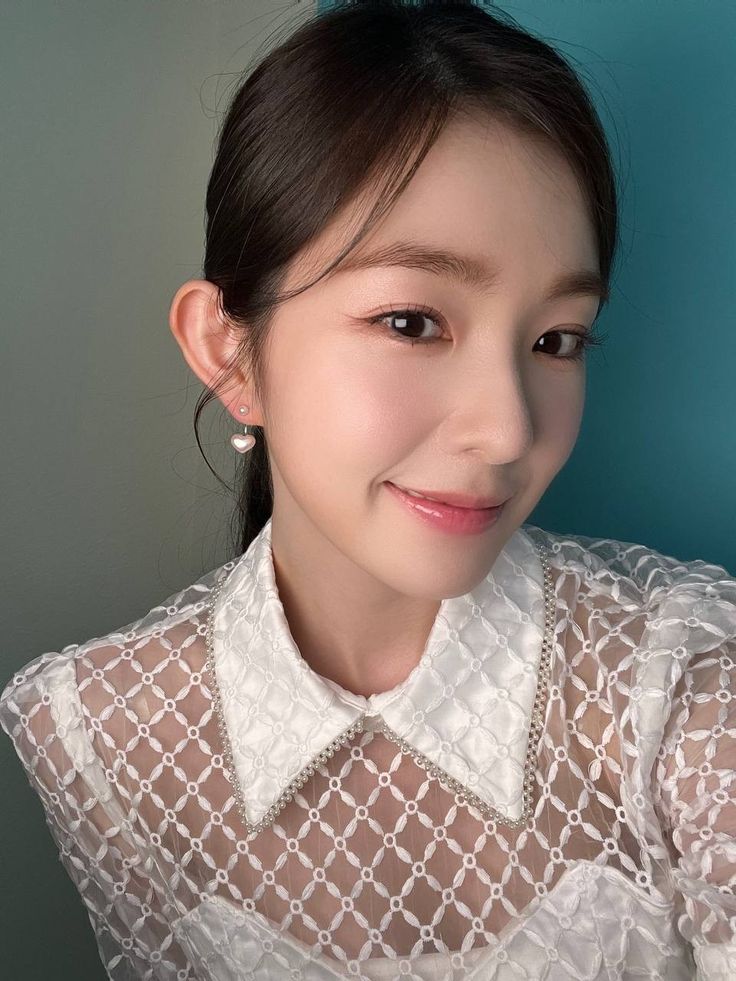 Selesai MC hari ini bareng <a href="/bbonakm/">Kim Bona</a> ❤️

Selamat berbahagia atas pernikahannya Nadeo @TAJ01LHS &amp; Biya @TAJ97EUNHA

terima kasih buat kalian yang telah menyempatkan waktunya untuk hadir diacara #NABIForEternity  malam hari ini
 
Selamat istirahat semuanya