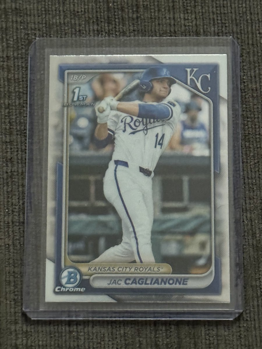 Little Cags giveaway 

Like retweet and follow to enter

Winner picked 8PM EST tonight!