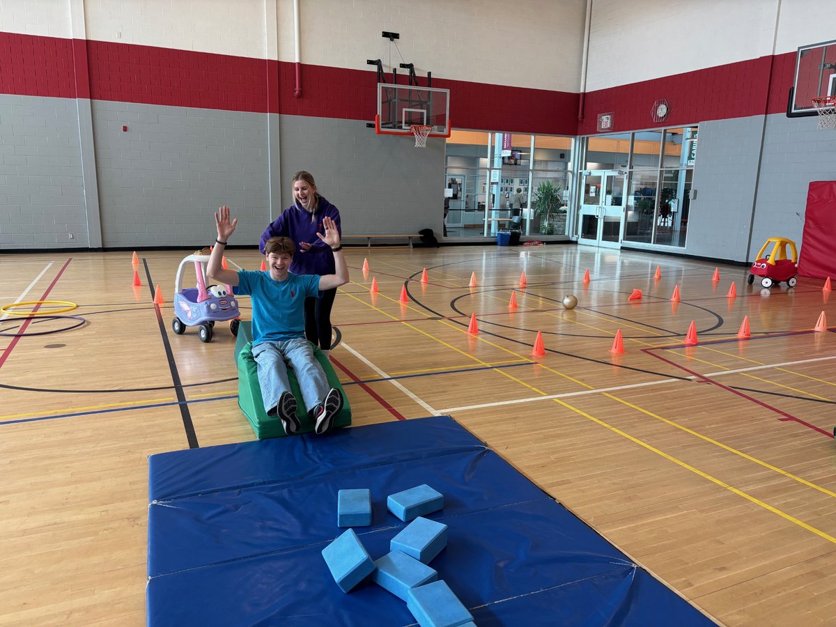 In Peterborough? Looking for some family fun on Mondays, Wednesdays and Fridays in June while during our pool closure? Between 10am and 11am in the month of June come join our staff at the Balsillie Peterborough branch for some drop in time in the gym! #ptbo #runaroundthegym