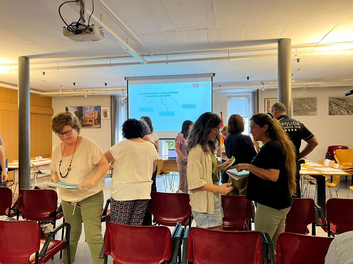 📍 Avui, trobada tècnica de l’Agenda Urbana a Montbui.

🤝 Professionals dels municipis de la MICOD hem compartit propostes per avançar en accions conjuntes que millorin el territori i la vida de la ciutadania.

#AgendaUrbana #MICOD