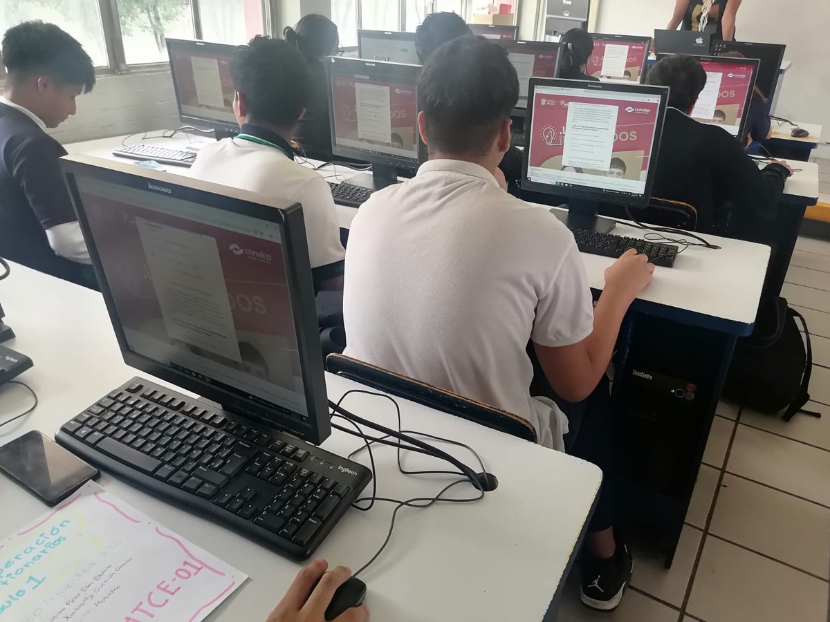 ConalepIxtapal's tweet photo. El día de hoy participamos en el reto Lobos Ilustrados!, donde nuestros estudiantes demuestran #ApasionadamenteCONALEP el aprendizaje adquirido #ElPoderDeServir
@rrocio 
@conalep_edomex https://t.co/CyVnzU5wLd