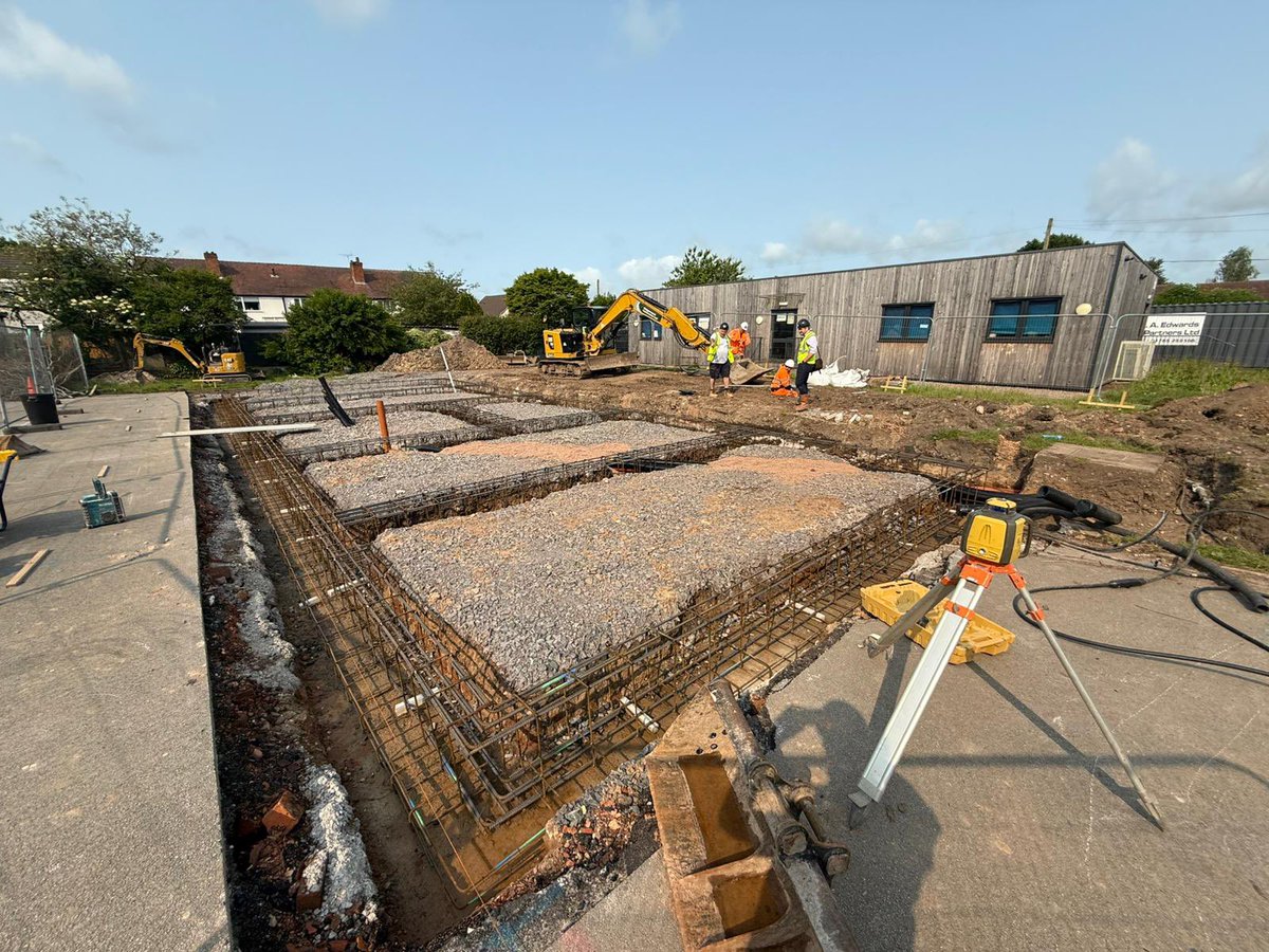 RAE BUILD tweet media