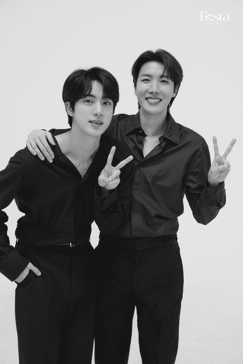 누가 찍자고 했어

보너스 받아가세요...