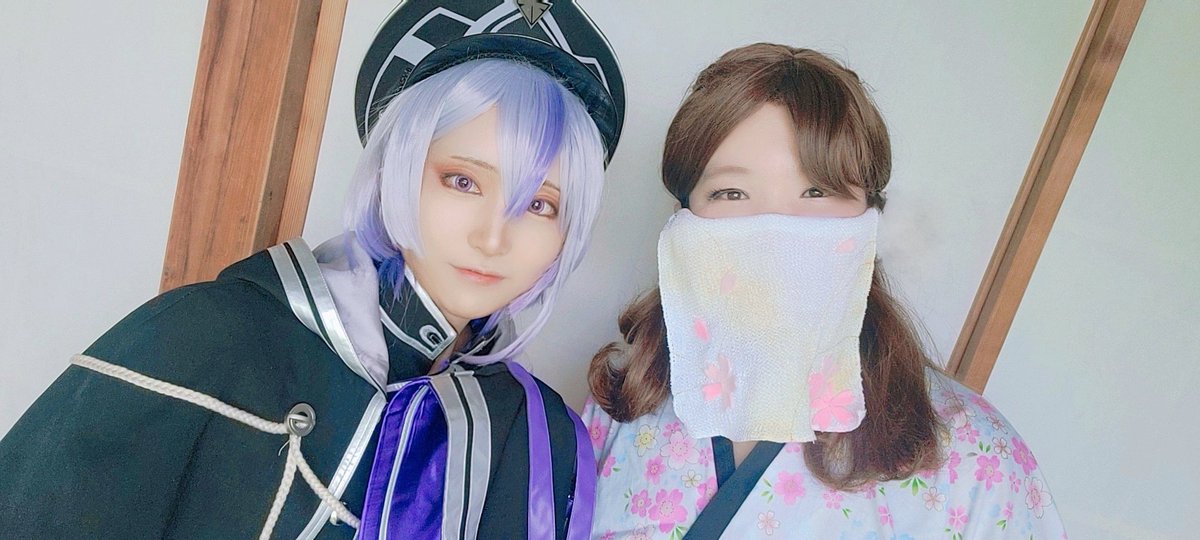 #0601たまゆらの写し本丸

＊cos/刀剣/創作審神者

普段刀剣コスしてないのに、お誘いに快諾してくれてありがとう😭
顕現が刀帳順だったから、必然的にトリになってしまったけど、新しめの刀剣男士は予想外過ぎた！
初出し大変だったと思うけど、めちゃめちゃ似合ってたし可愛い♥️