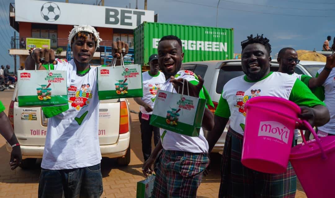AcidicVokoz's tweet photo. Ghama abantu bange abewaka abasubwa omukisa kuluno, kumukuzi ovwilaku tutandika nimwe nga tuli ni Movit beera my class promotion. 
Ighe sigala nga okozesa movit products osilike tulikwiila. 
#beeramuclass2 https://t.co/4e2IbolZox