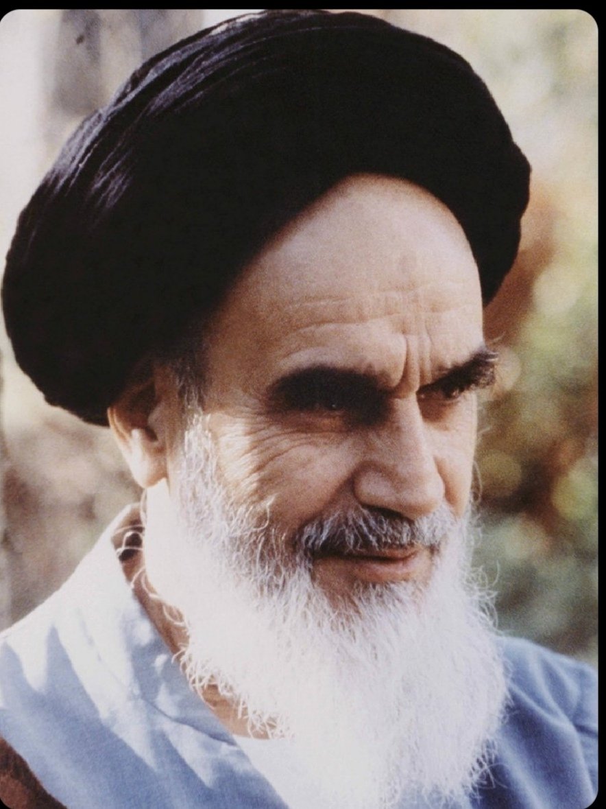 mohamad_pmr's tweet image. در هر چالش، کلام رهبری نور امیدی است که راه را به ما نشان میدهد.
#لبیک_یا_خامنه_ای