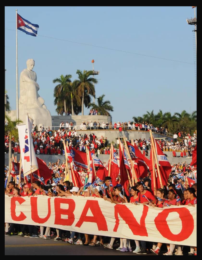 Vuelvo a José Martí ✍️
“A un plan obedece nuestro enemigo: de enconarnos, dispersarnos, dividirnos, ahogarnos”
 Los que no nos quieren incitan, provocan.
Para ellos
...👇...
   
PLAN CONTRA PLAN
   UNIDAD Y UNIDAD
🇨🇺🤝✊
#UnidosXCuba