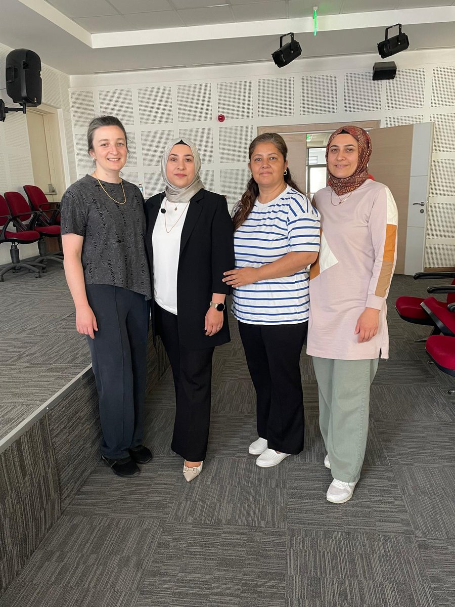 Serinhisar İlçe Halk Kütüphanesi (@serinhisar_ihk) on Twitter photo Kütüphanemizde Ebeveyn Farkındalık Semineri gerçekleştirdik.
Onur konuğumuz <a href="/ummu/">ummu nusrah</a>.egdir 'e ayrıca teşekkür ederiz ✨
<a href="/TCKulturTurizm/">T.C. Kültür ve Turizm Bakanlığı</a>
<a href="/iktm20/">Denizli İl Kültür ve Turizm Müdürlüğü</a>
<a href="/kutuphane20/">Denizli 100. Yıl İl Halk Kütüphanesi</a>
<a href="/hayrullahakgun/">HAYRULLAH AKGÜN</a>
<a href="/nazmiuz/">nazmiuz</a>
<a href="/halkktpdernegi/">Halk Kütüphaneleri Derneği</a>
<a href="/tkdgenelmerkez/">Türk Ķütüphaneciler Derneği</a> Kütüphanemizde Ebeveyn Farkındalık Semineri gerçekleştirdik.
Onur konuğumuz <a href="/ummu/">ummu nusrah</a>.egdir 'e ayrıca teşekkür ederiz ✨
<a href="/TCKulturTurizm/">T.C. Kültür ve Turizm Bakanlığı</a>
<a href="/iktm20/">Denizli İl Kültür ve Turizm Müdürlüğü</a>
<a href="/kutuphane20/">Denizli 100. Yıl İl Halk Kütüphanesi</a>
<a href="/hayrullahakgun/">HAYRULLAH AKGÜN</a>
<a href="/nazmiuz/">nazmiuz</a>
<a href="/halkktpdernegi/">Halk Kütüphaneleri Derneği</a>
<a href="/tkdgenelmerkez/">Türk Ķütüphaneciler Derneği</a>