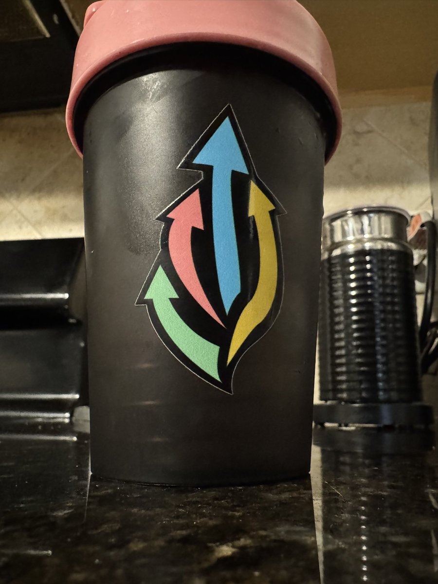 InvolveZero (@involvezero) on Twitter photo I got this drank in my cup or whatever <a href="/KirkoBangz/">Kirko Bangz</a> said 😎 what are you drinking this morning <a href="/DrinkFreshenUp/">Freshen Up Energy</a> I got this drank in my cup or whatever <a href="/KirkoBangz/">Kirko Bangz</a> said 😎 what are you drinking this morning <a href="/DrinkFreshenUp/">Freshen Up Energy</a>