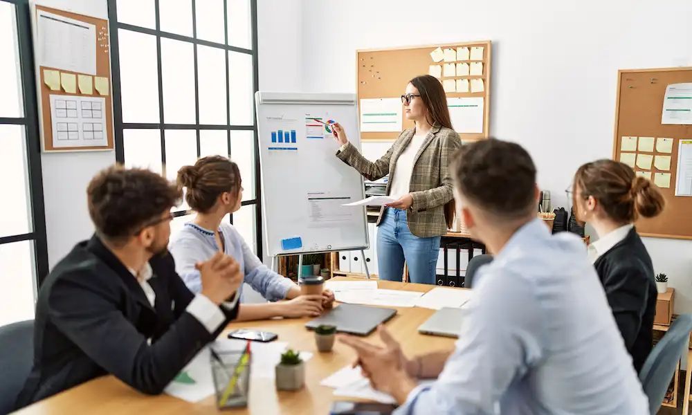 BusinessTalk's tweet image. buff.ly/lMZVHrb 
Unlock the potential of microlearning! This compact method for corporate training breaks down intricate subjects, making learning easier and enhancing memory. #Microlearning #CorporateTraining