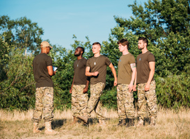 Militaire opleidingen Firda trekken meer jongeren aan dan in 2024 dlvr.it/TL8z39