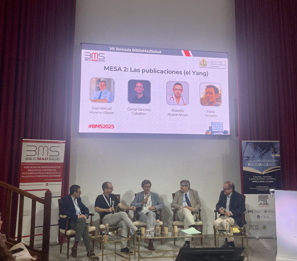 Concepcion Campos-Asensio (@bibliogetafe) on Twitter photo En las Jornadas de <a href="/BiblioMadSalud/">BiblioMadSalud</a> <a href="/ralcazara/">Roberto Alcazar</a> editor de la revista <a href="/SENefrologia/">S.E.N. Nefrología</a> nos habla del valor de los preprint durante la #Covid y el sistema de peer reviews abierto o ciego
#BMS2025 <a href="/Icomem_Oficial/">ICOMEM</a> En las Jornadas de <a href="/BiblioMadSalud/">BiblioMadSalud</a> <a href="/ralcazara/">Roberto Alcazar</a> editor de la revista <a href="/SENefrologia/">S.E.N. Nefrología</a> nos habla del valor de los preprint durante la #Covid y el sistema de peer reviews abierto o ciego
#BMS2025 <a href="/Icomem_Oficial/">ICOMEM</a>