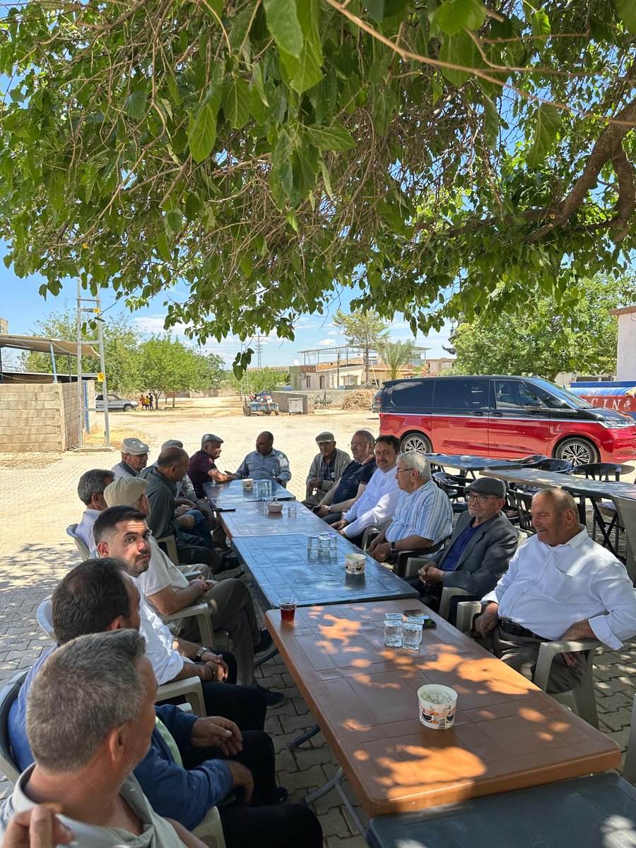 İl Başkanımız Sayın Fatih Muhaddis Fedaioğlu, İl Başkan Yardımcımız Sayın Suat Şahin ile birlikte, Önceki dönem muhtarımız merhum Musa Alagöz’ün vefatı dolayısıyla yakınlarına taziye ziyaretinde bulundu.

Merhuma Allah’tan rahmet, ailesine ve sevenlerine sabır diliyoruz.