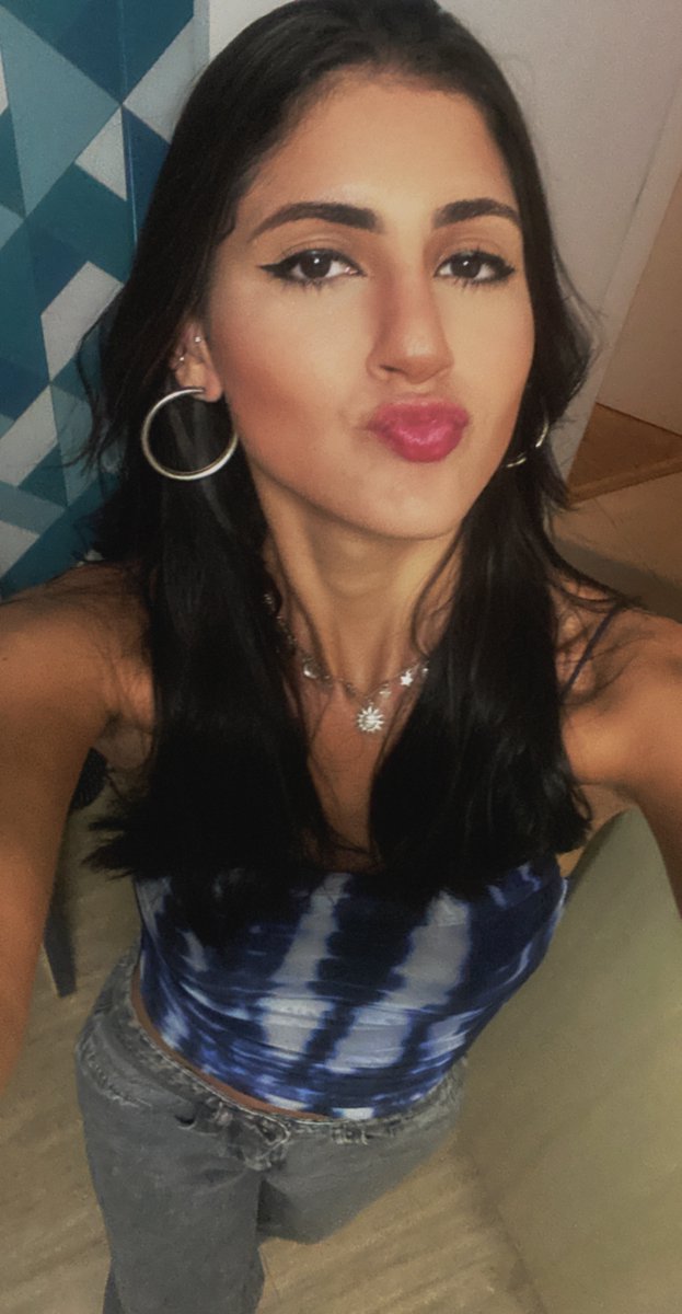 JascCore's tweet image. This gloomy kc weather got me wanting to stay in bed all day