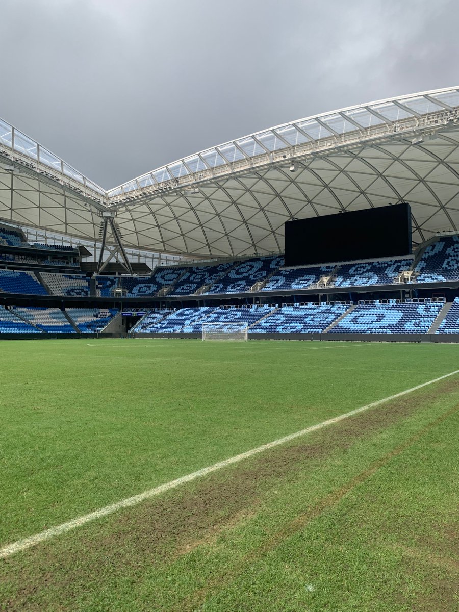 Turf Journey 🌱

''Allianz Stadium''

シドニーフットボールスタジアムとしても知られ、サッカーやラグビーの試合で使われています。新しいのでとにかくキレイでした✨