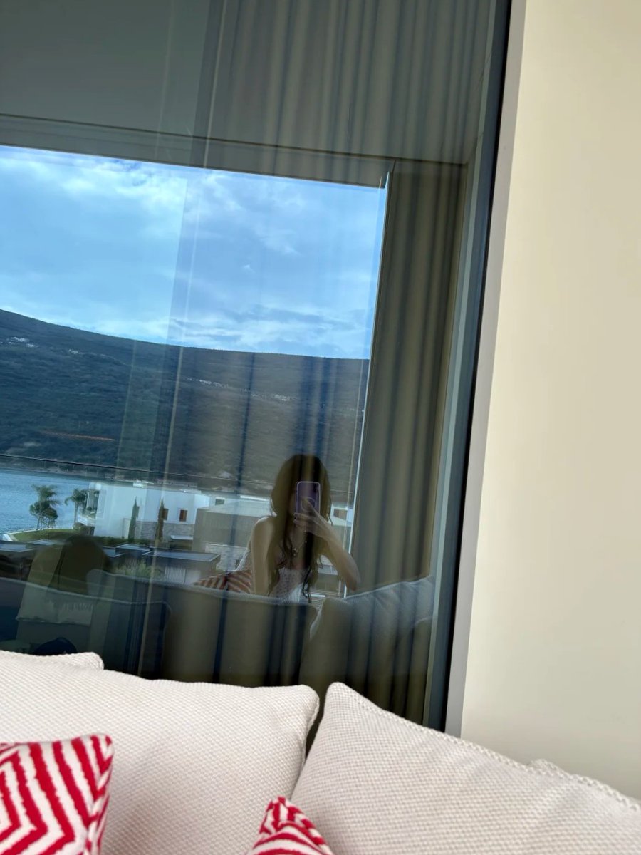 There is no road that cannot be walked, and no hurdle that cannot be overcome. No matter how difficult the days are, they will pass. As long as you don't give up, your light will eventually illuminate the world ✨🌻