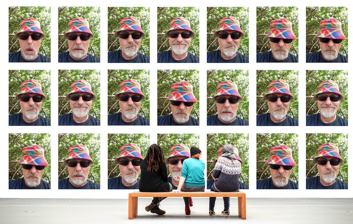 El ego clama el aplauso,
se alimenta del mirar,
pero el alma, al conectar,
no precisa de ese lazo.
Uno grita, otro es abrazo,
uno impone, otro se da,
uno finge lo que va,
otro habita en lo sincero.
Atención es pasajero,
conexión, eternidad.