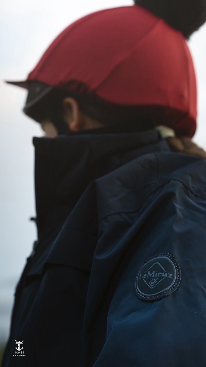 JamesHardingFX's tweet image. 🐎
•
@horsehealthcouk
@NaylorsOnline
@CharlesOwenHats
•
#Equine #Horse #Horses #Portrait #PortraitPhotography #HorseRiding