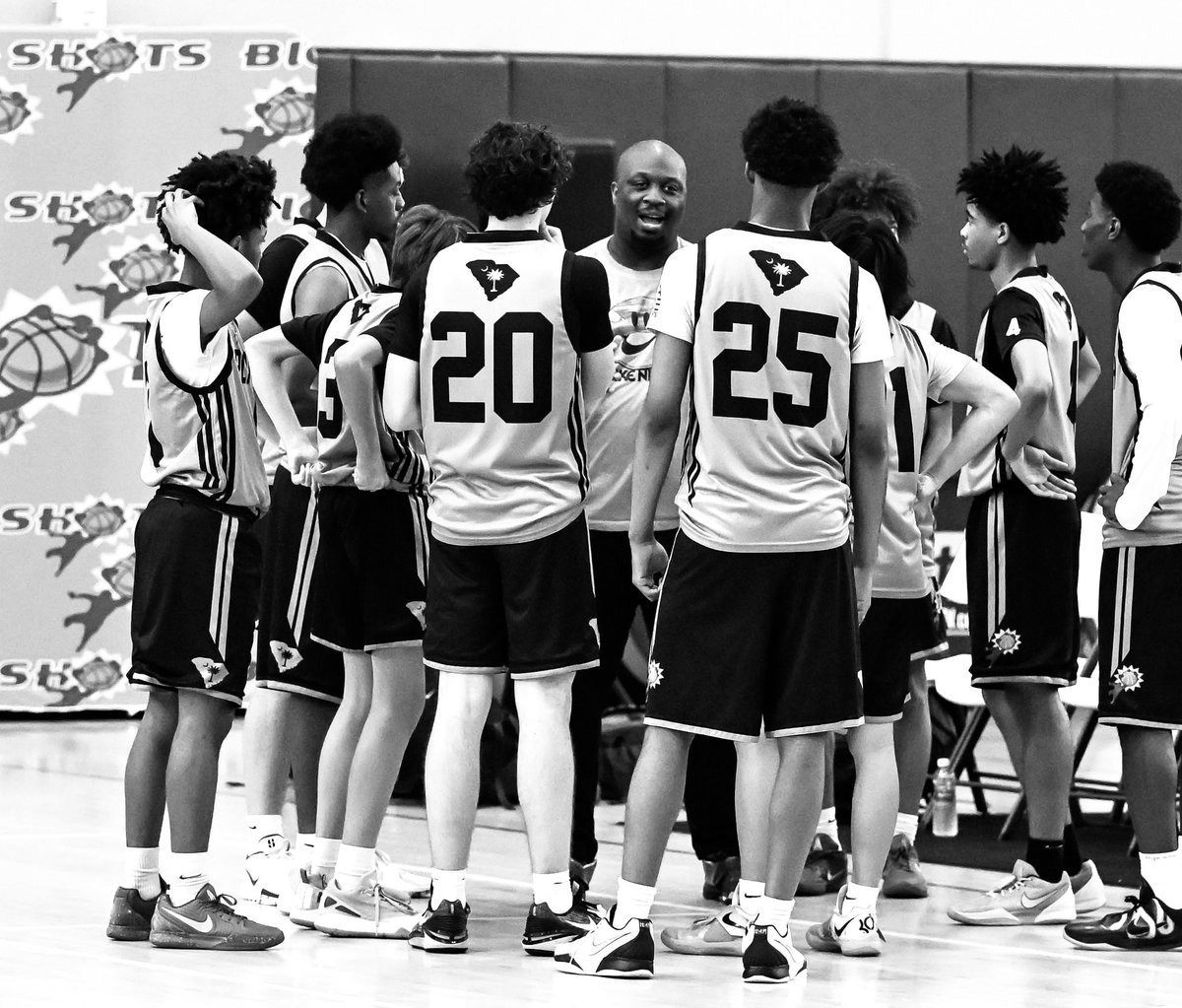 Had double duty this weekend coaching 16 and 17. I had fun with the young bucks though. 🫂