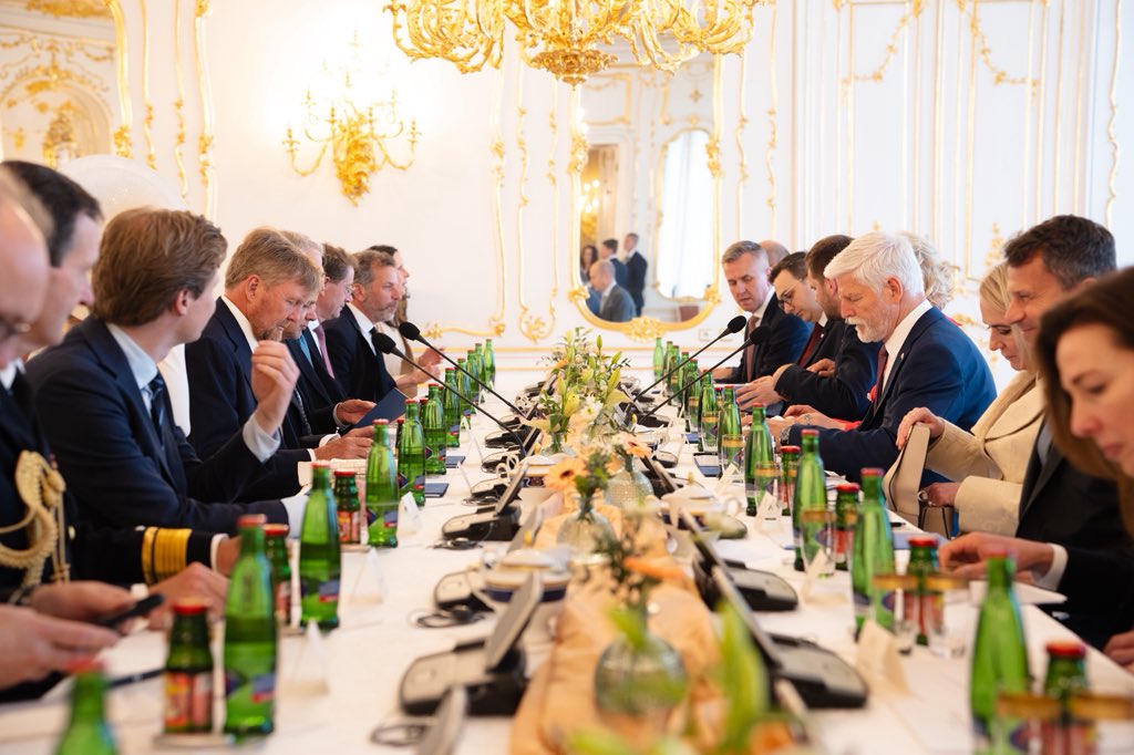 Eva and I are honoured to welcome King Willem-Alexander and Queen Máxima of the Netherlands to Prague Castle. 

The Netherlands is our stable partner and the largest foreign investor in the Czech Republic. Our joint efforts in support of Ukraine are crucial for the security and