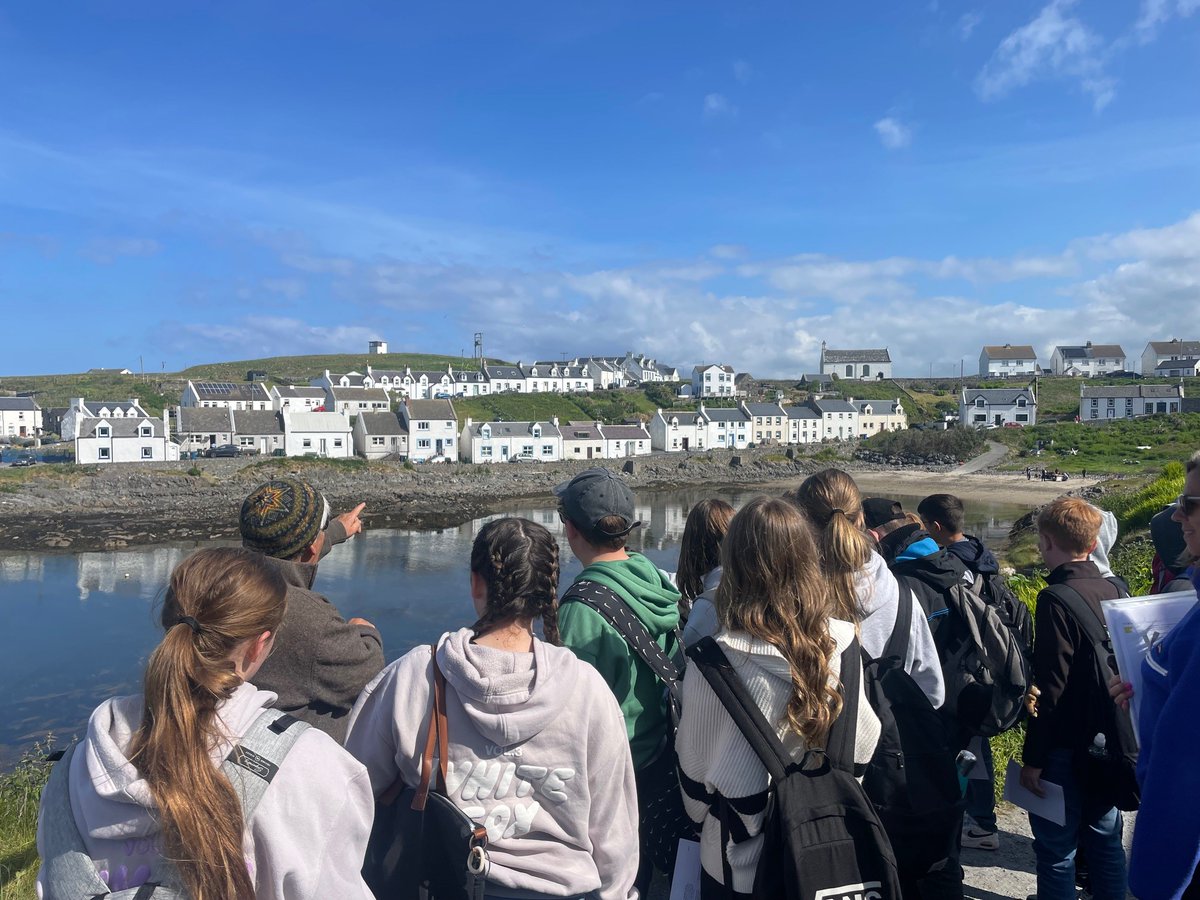 With fantastic views like these, we have our pick of outdoor learning classrooms here in Argyll and Bute. Pupils from <a href="/IslayHigh/">IslayHigh</a> recently explored the maritime history of the island, learning more about lighthouses and visiting Portnahaven and Port Wemyss. #abplace2b