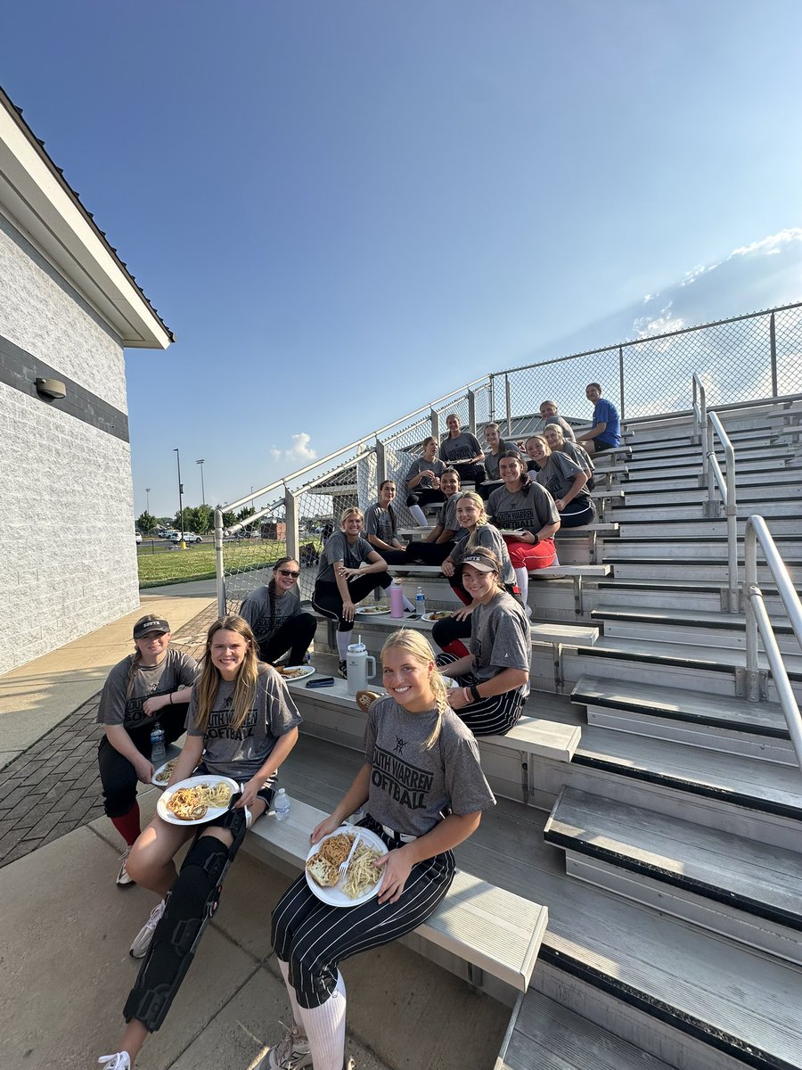 SouthWarren Softball (@swsoftball) on Twitter photo Thanks <a href="/ZaneVowels/">Zane Vowels CSCS</a> and D1 of Bowling Green for the AWESOME carb meal! We appreciate the training and time you’ve spent with our program! 💪
Let’s do this! 🥎🖤⚔️ Thanks <a href="/ZaneVowels/">Zane Vowels CSCS</a> and D1 of Bowling Green for the AWESOME carb meal! We appreciate the training and time you’ve spent with our program! 💪
Let’s do this! 🥎🖤⚔️
